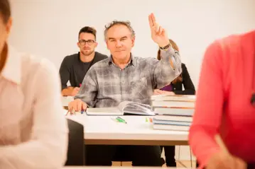 人才M型化 終身學習培育專業