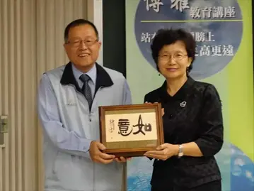 張寶誠教南大學子擁抱學習熱情，贏取未來