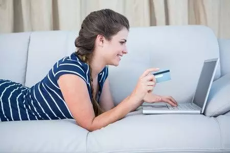 指尖上的生活-現代人的網購人生