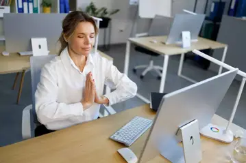 正念技巧：管理職場壓力與提升工作效率的秘訣