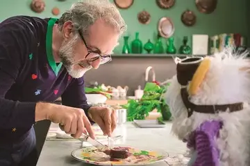 義大利廚神的演化之旅》好設計，挖掘的是情感與文化