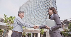 從有到無的緩衝期》漸進式退休 讓人生的空虛感退散