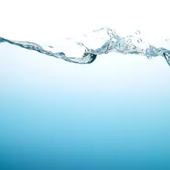 投入藍海  脫離經營苦海